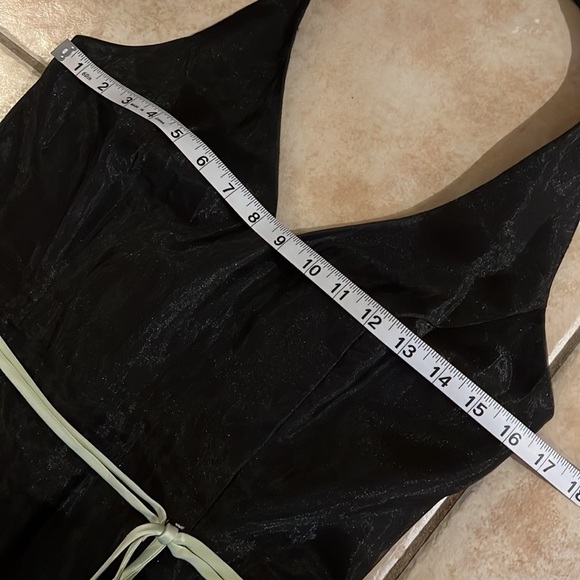 David’s Bridal Black Halter Dress Pale Green Tie Belt size 10 - Picture 9 of 11